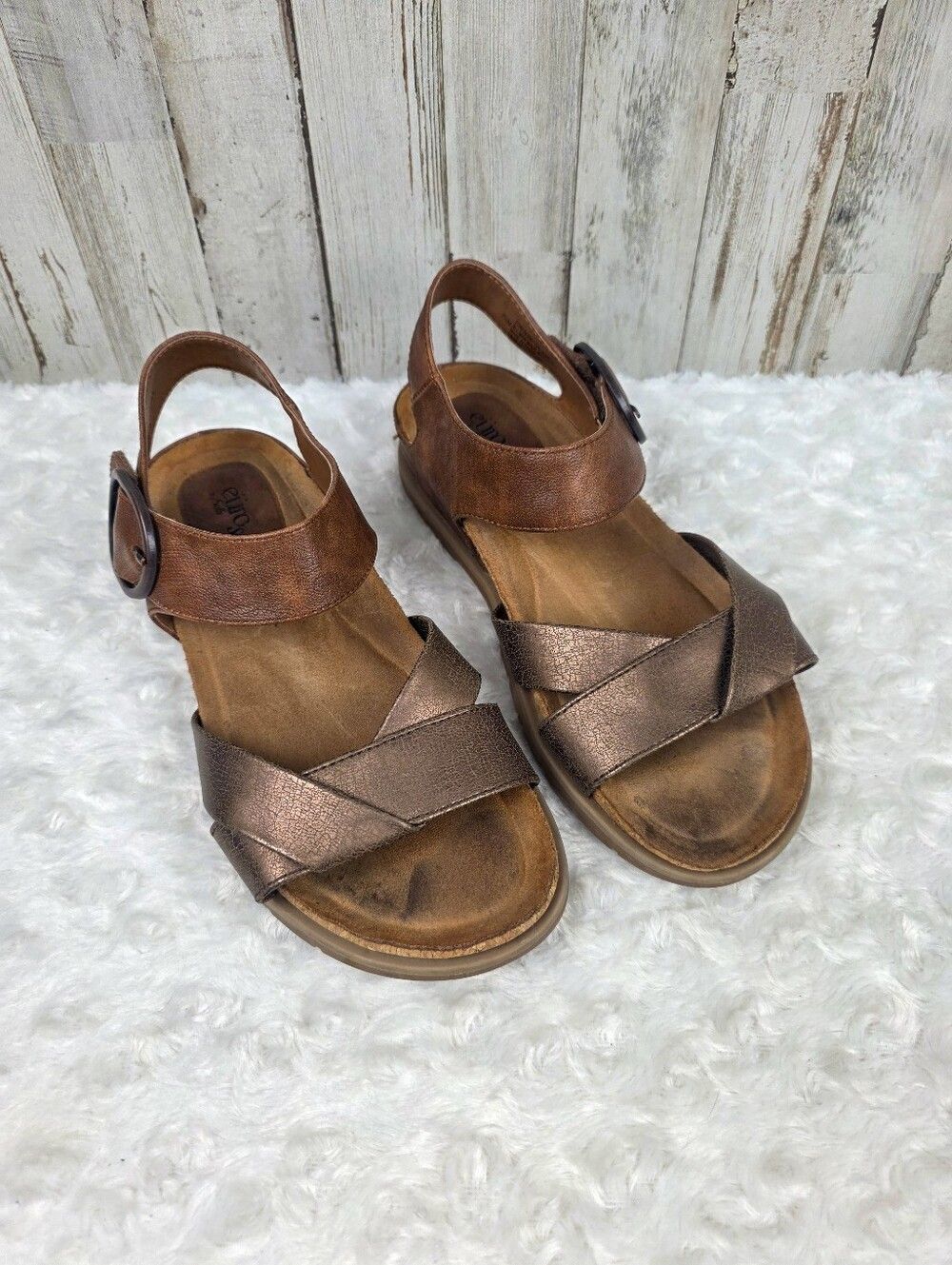 Euro Soft Galiana Leather Sandals Size 7.5